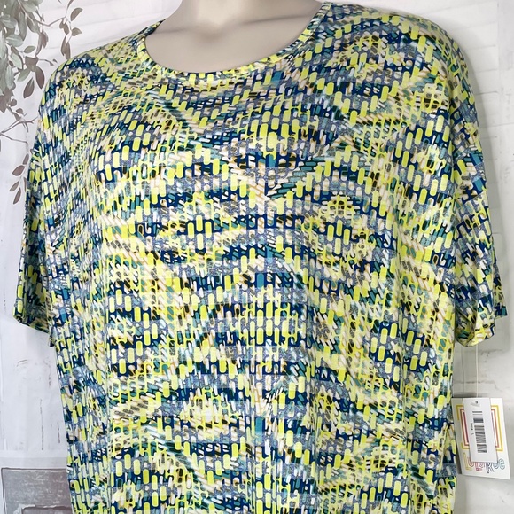 LuLaRoe Irma Womens White Blue Yellow Abstract Hi Lo Casual Shirt Top Large L - Picture 2 of 12